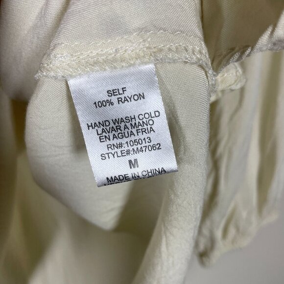 Andree by Units Women's LS Pale Yellow Embroidered Blouse Medium! - Picture 5 of 7